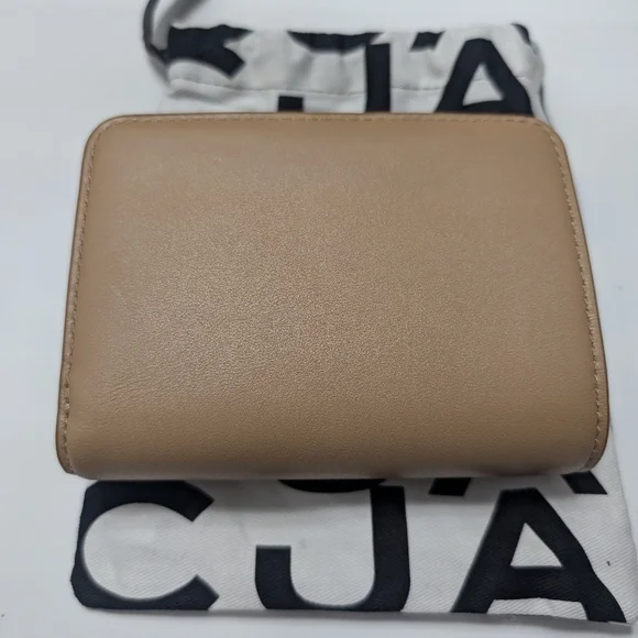 NWT Marc Jacobs Compact Wallet - Picture 2 of 6